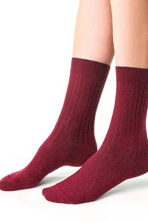 Steven burgundy women's pressure-free merino wool socks