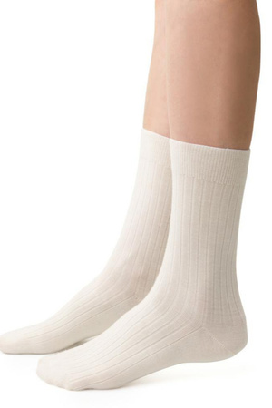 Druckfreie Damensocken aus Steven-Merinowolle, creme