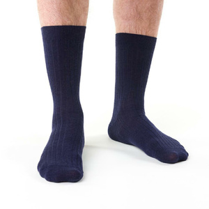 Steven druckfreie Herrensocken aus Merinowolle, Marineblau 130